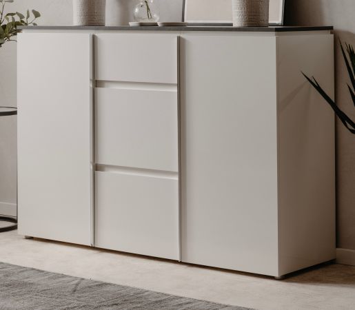 Sideboard Briec in wei Glanz und Matera grau Kommode 133 cm