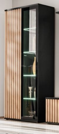 Vitrine Morgan in schwarz und Jackson Eiche Vitrinenschrank mit 3D-Lamellen inkl. LED